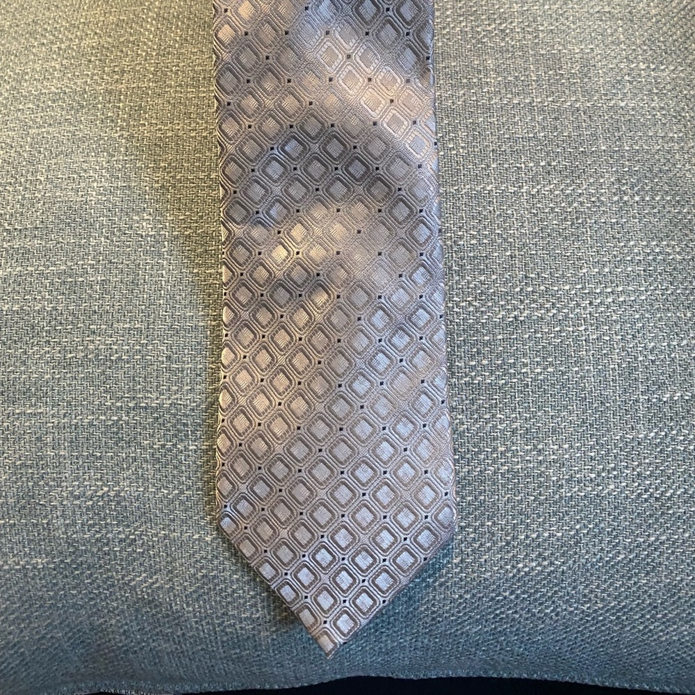 Men’s tie